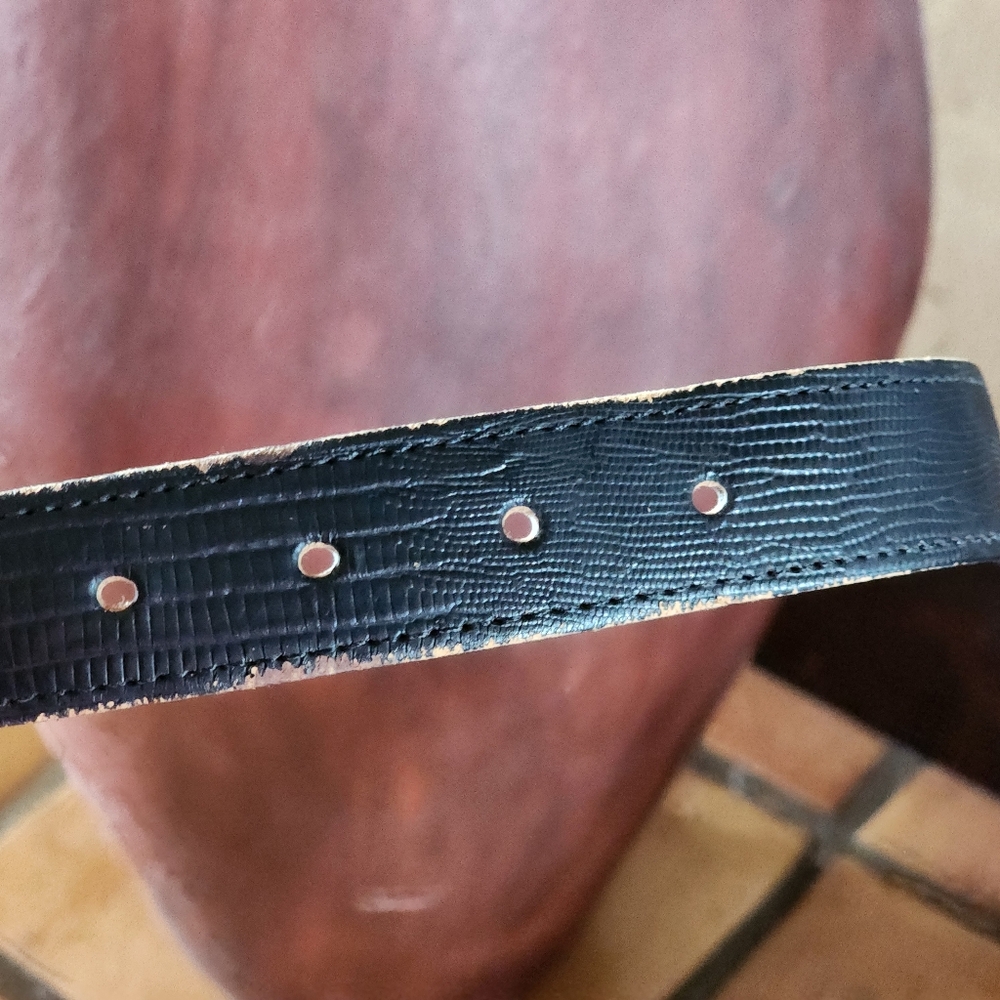 Nan Lewis Croc Embossed Black Belt With Gold Hardware 1" Wide 38" Size 14/16 - Picture 6 of 7
